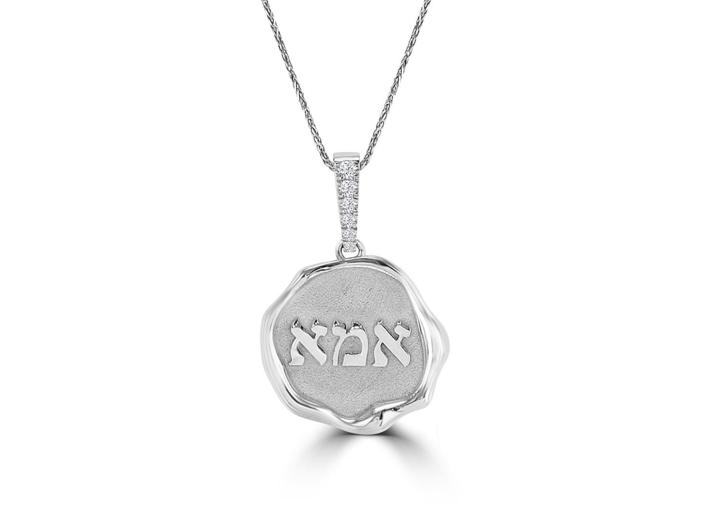Necklace with the inscription mother